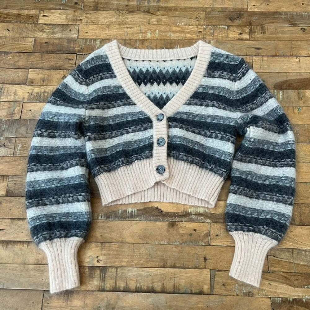 Aritzia Wilfred Women's Mohair Cadence Cropped Cardigan
